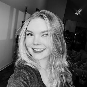 Meet your Posher, Christa